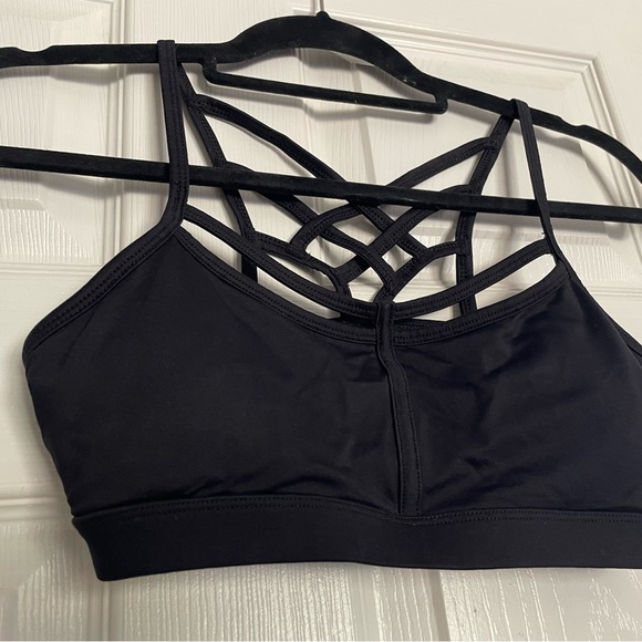 Black Strappy Sports Bra - Picture 2 of 5